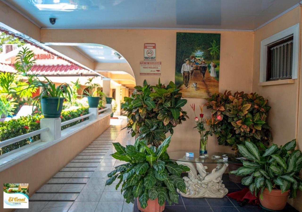 Hotel Y Cabinas El Coral Jacó Eksteriør billede